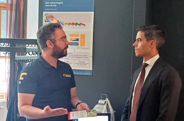 Premier Rob Jetten op bezoek: Thom van Fitaal Fysiotherapie zet valpreventie in de spotlight!